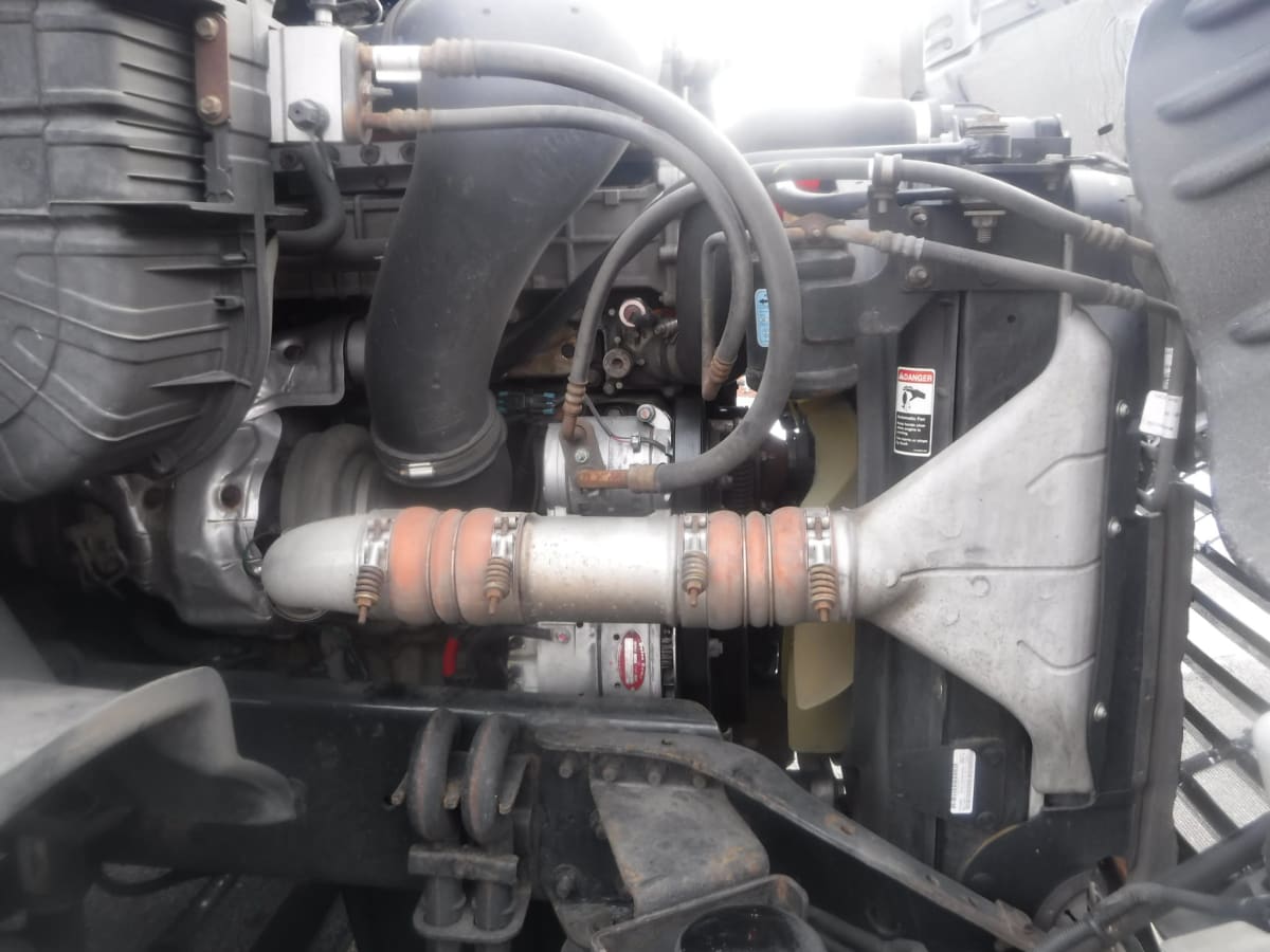 2018 Freightliner Cascadia in Springfield, MA — photo 8