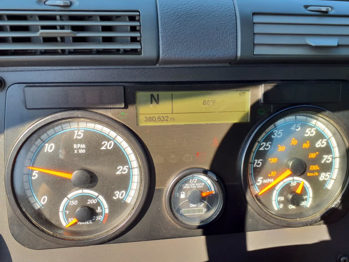 2018 Freightliner Cascadia in Springfield, MA — photo 9