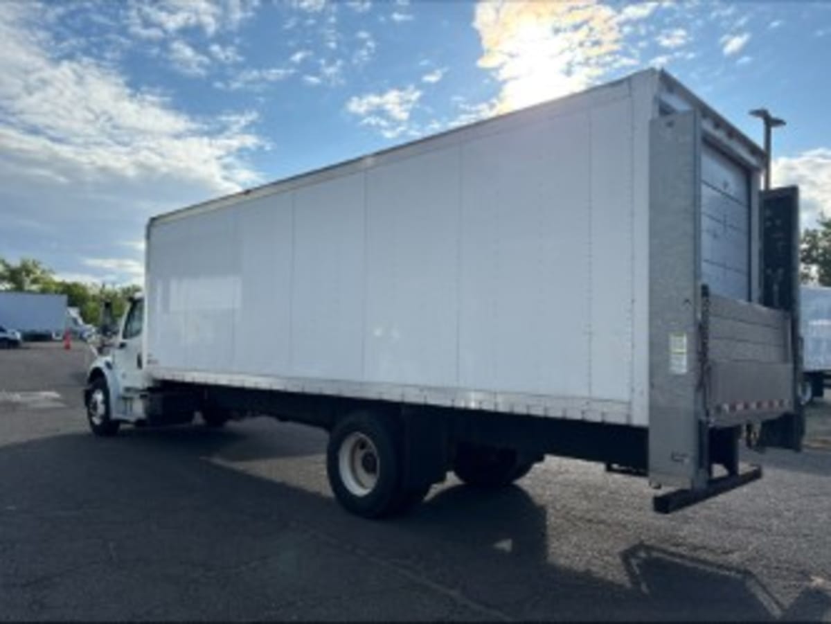 2018 Freightliner M2 106 in Kearny, NJ — photo 3
