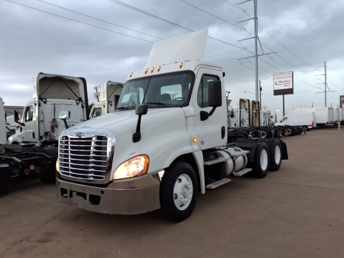 2016 Freightliner Cascadia