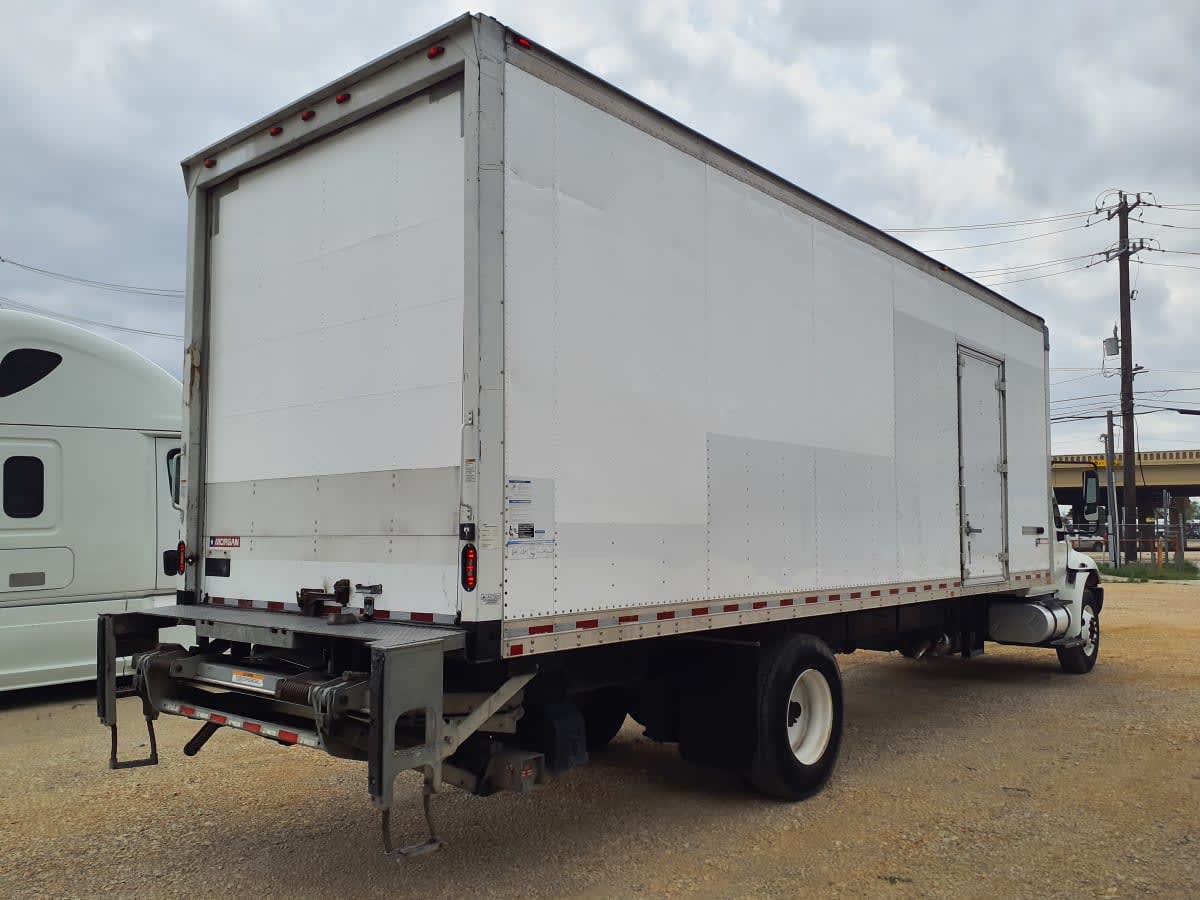 2018 International 4300 in Converse, TX — photo 4