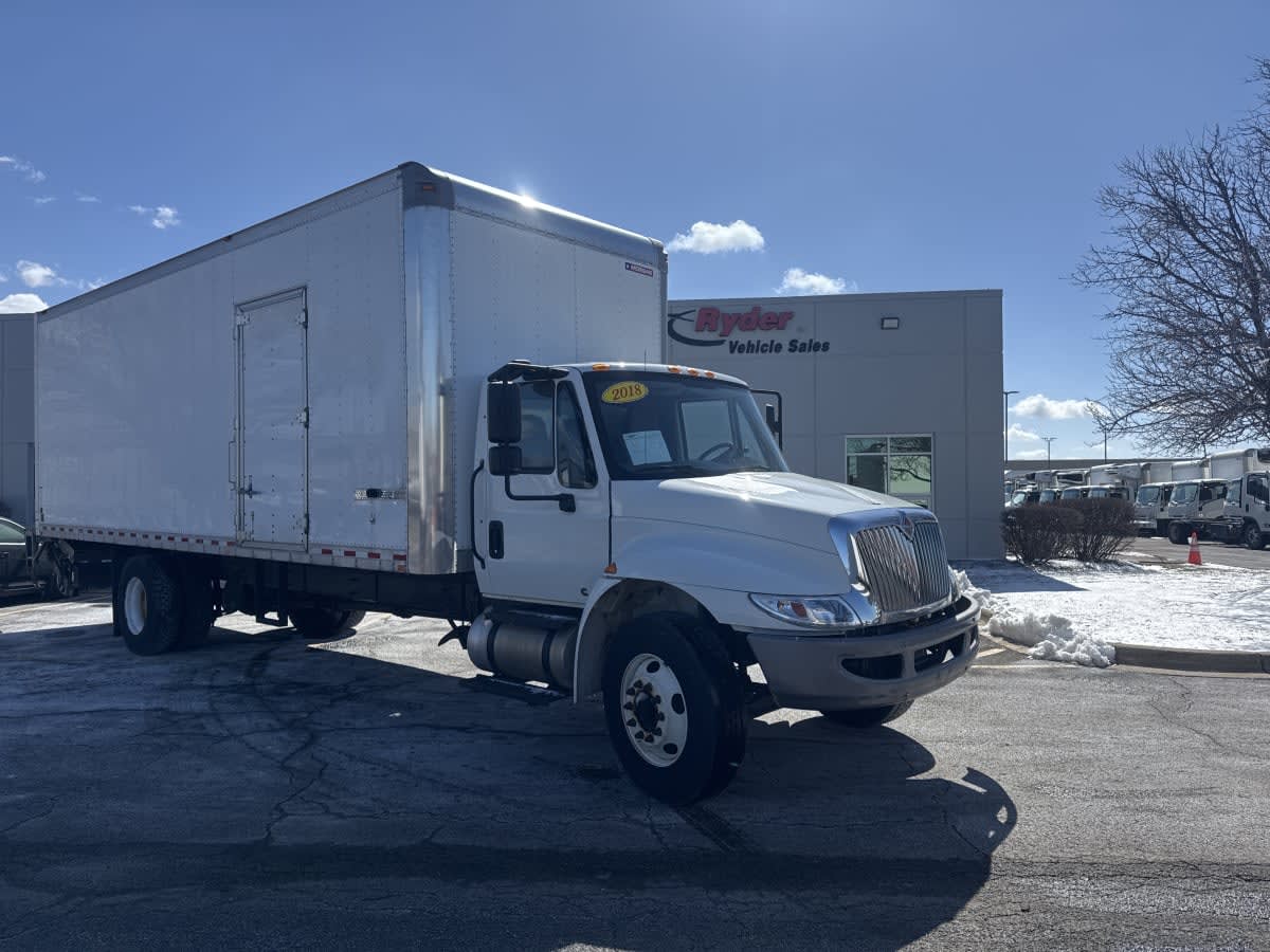 2018 International 4300 in Bolingbrook, IL — photo 3