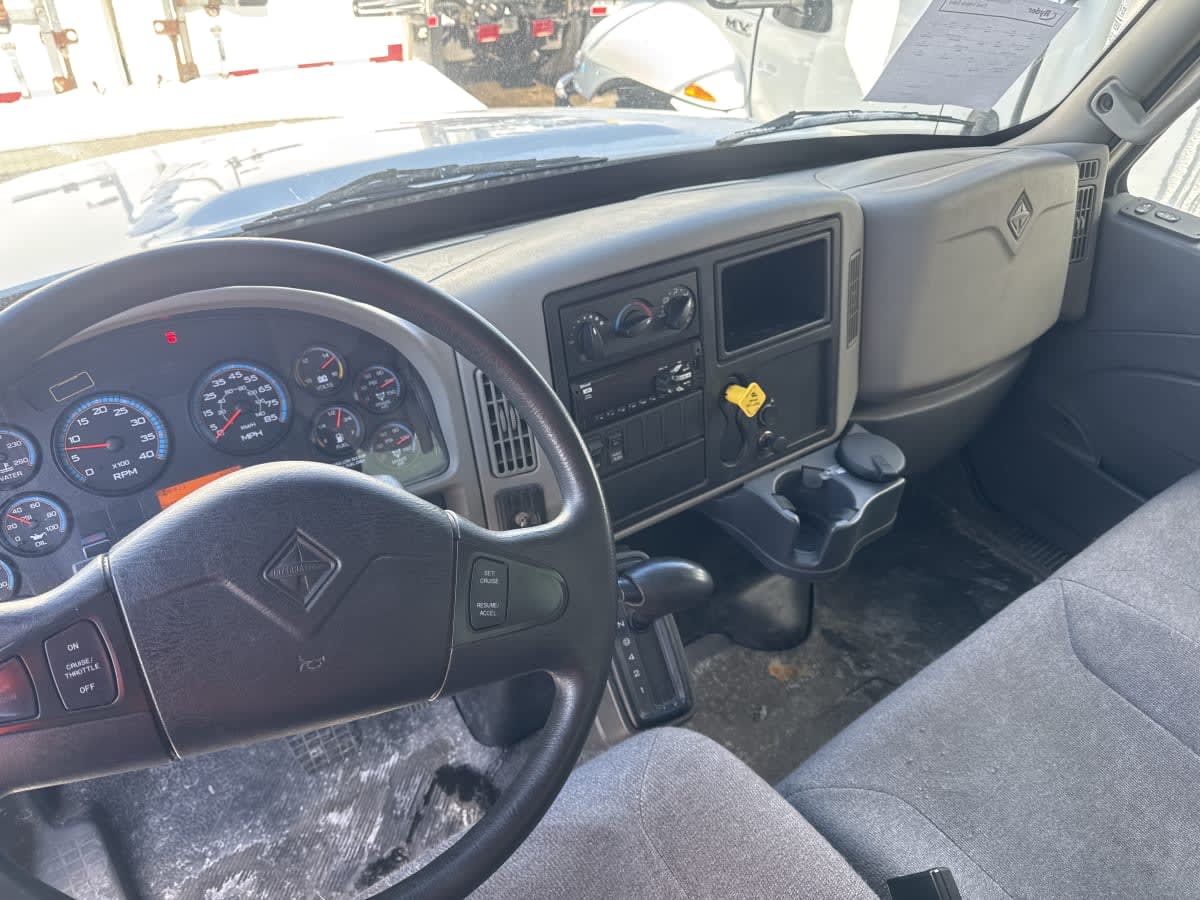 2018 International 4300 in Bolingbrook, IL — photo 7