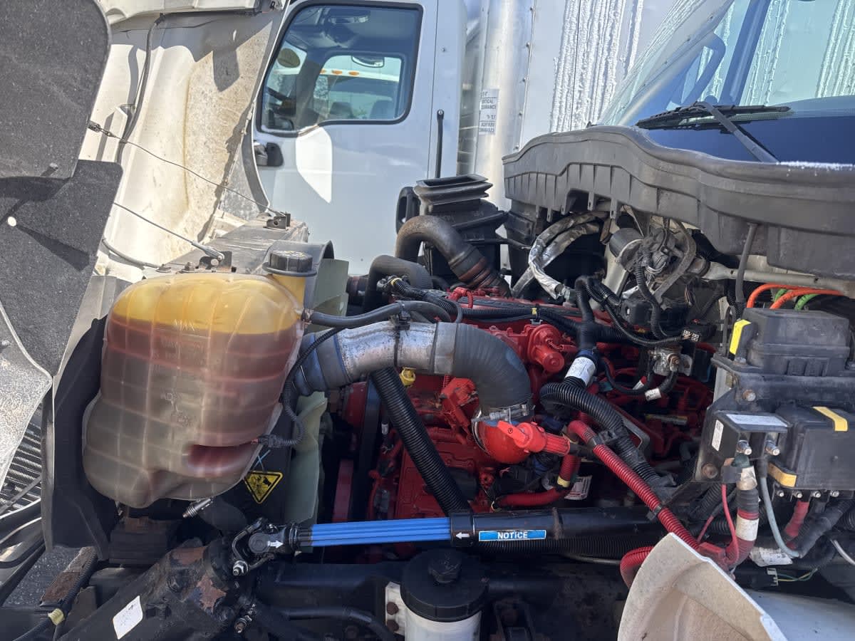 2018 International 4300 in Bolingbrook, IL — photo 9