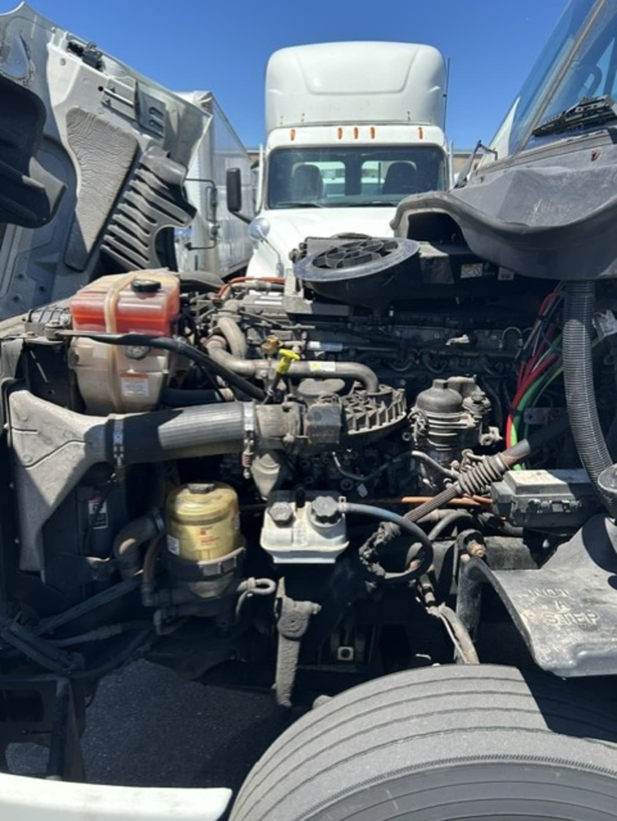 2018 Freightliner Cascadia in Farmingdale, NY — photo 8