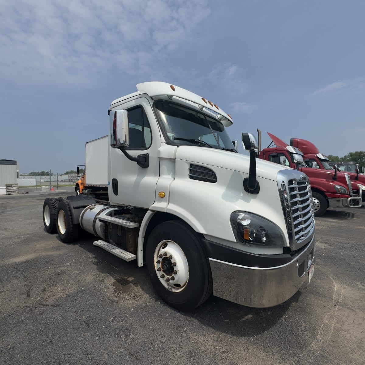 2018 Freightliner Cascadia in Syracuse, NY — photo 3