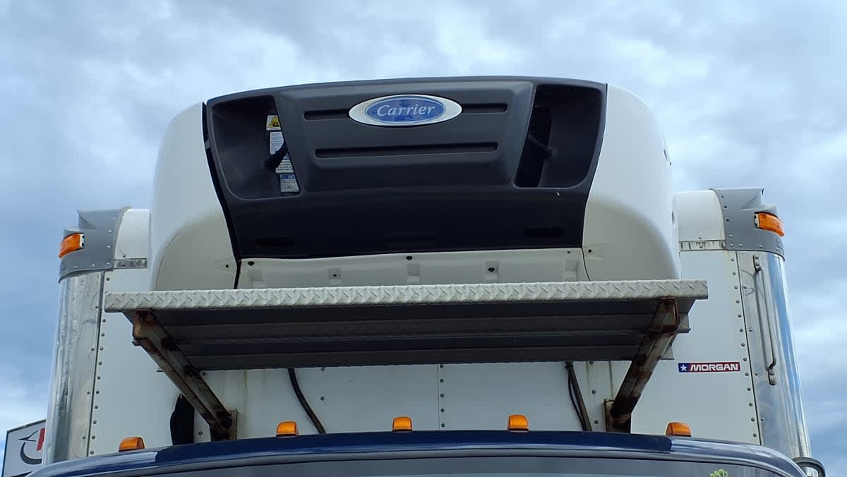 2018 Freightliner M2 106 in Warwick, RI — photo 7