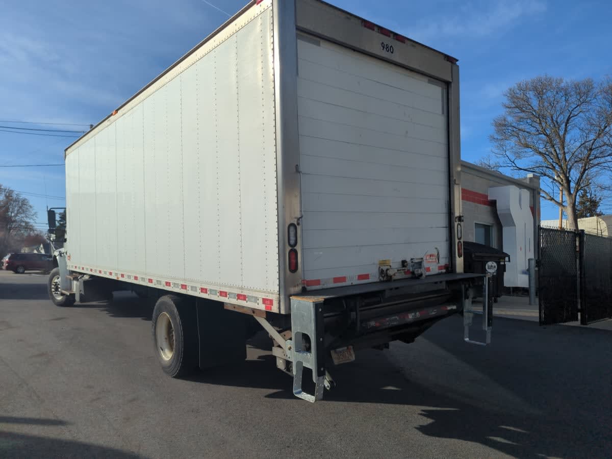 2018 Freightliner M2 106 in Norwood, MA — photo 6