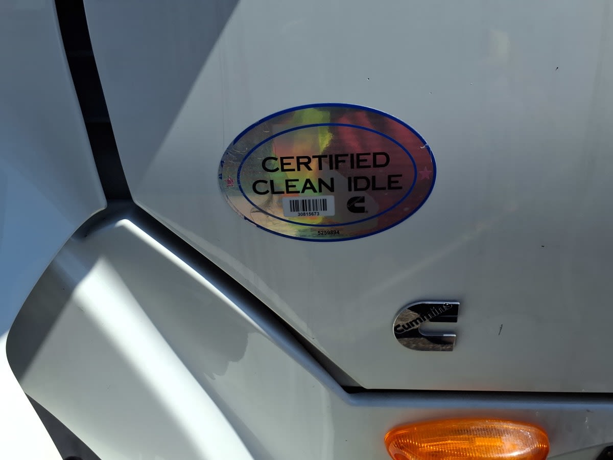 2018 International LT in Taylor, MI — photo 13
