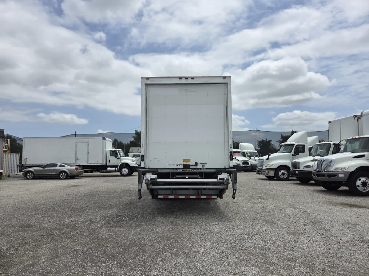 2018 International 4300 in St. Rose, LA — photo 5