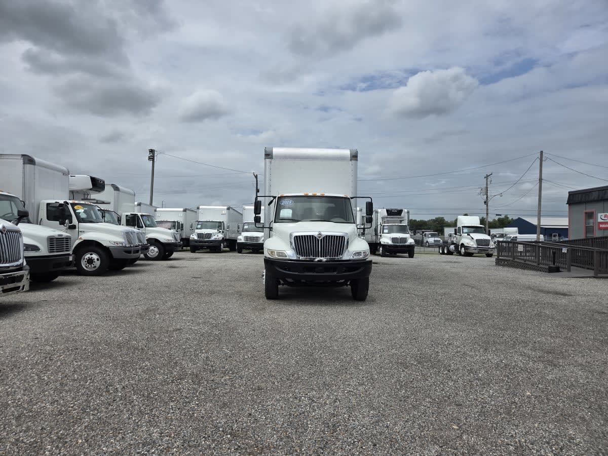2018 International 4300 in St. Rose, LA — photo 2