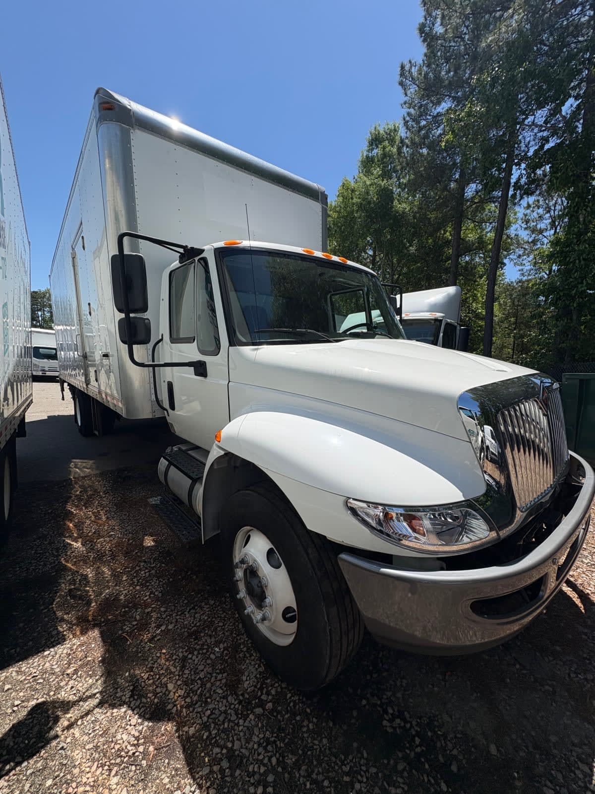 2018 International 4300 in Ashland, VA — photo 3