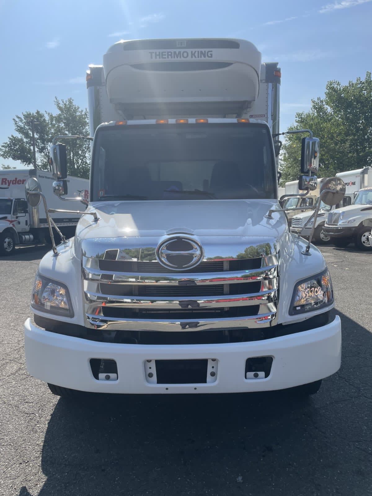 2019 Hino 338 in Kearny, NJ — photo 2