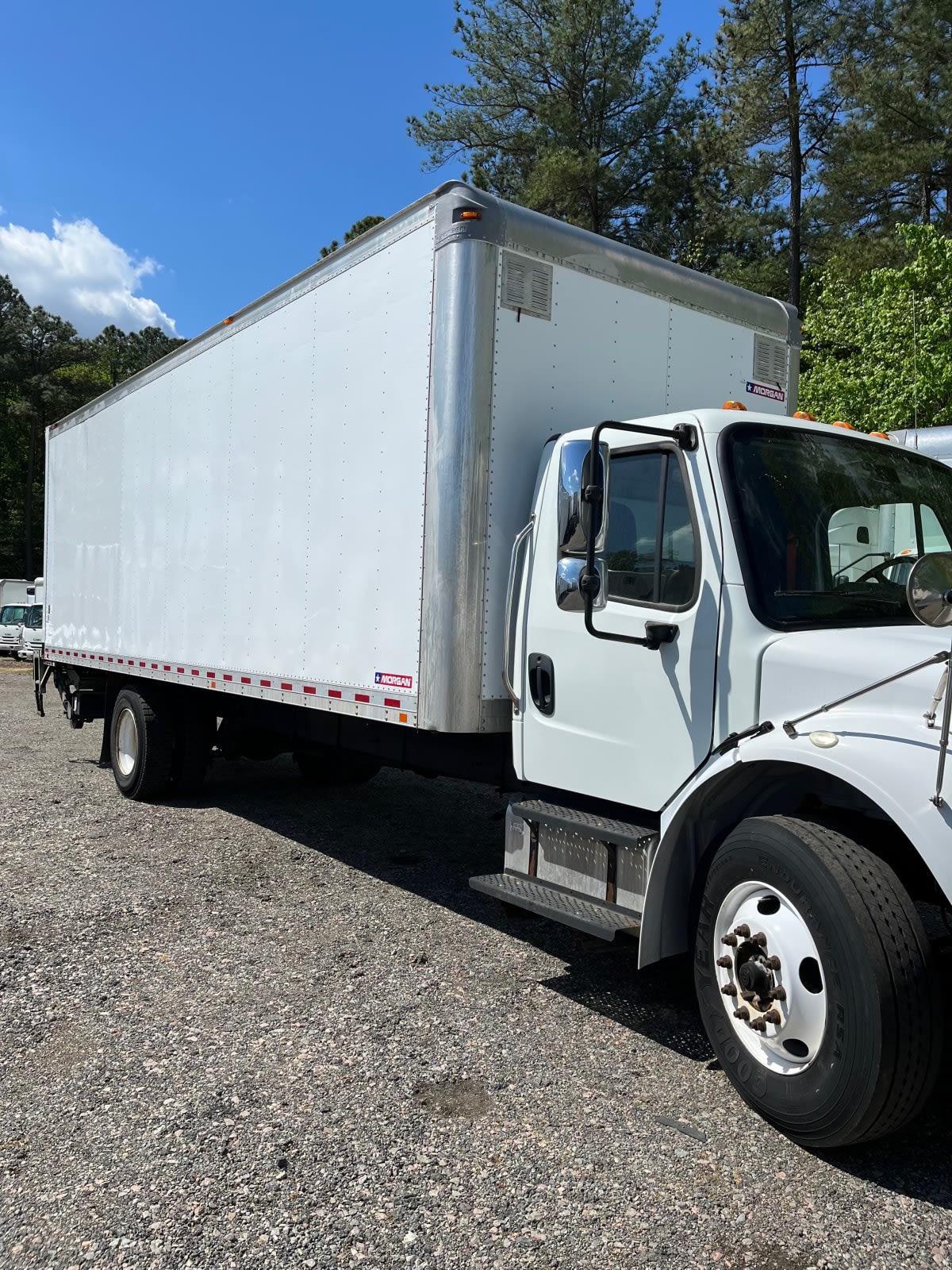 2019 Freightliner M2 106 in Ashland, VA — photo 3