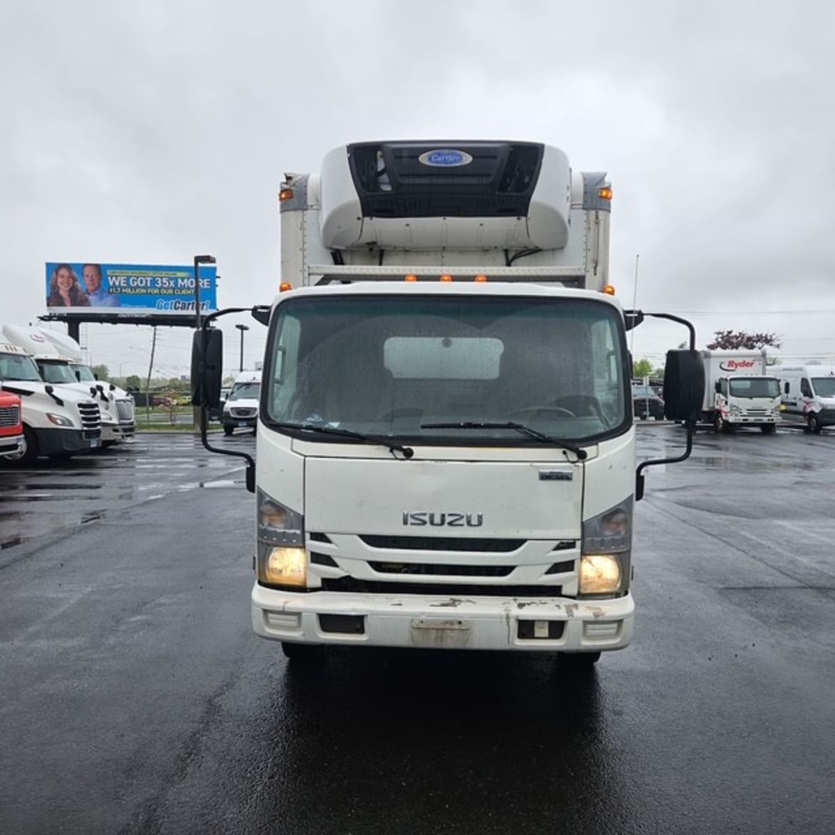 2018 Isuzu NQR in Springfield, MA — photo 2