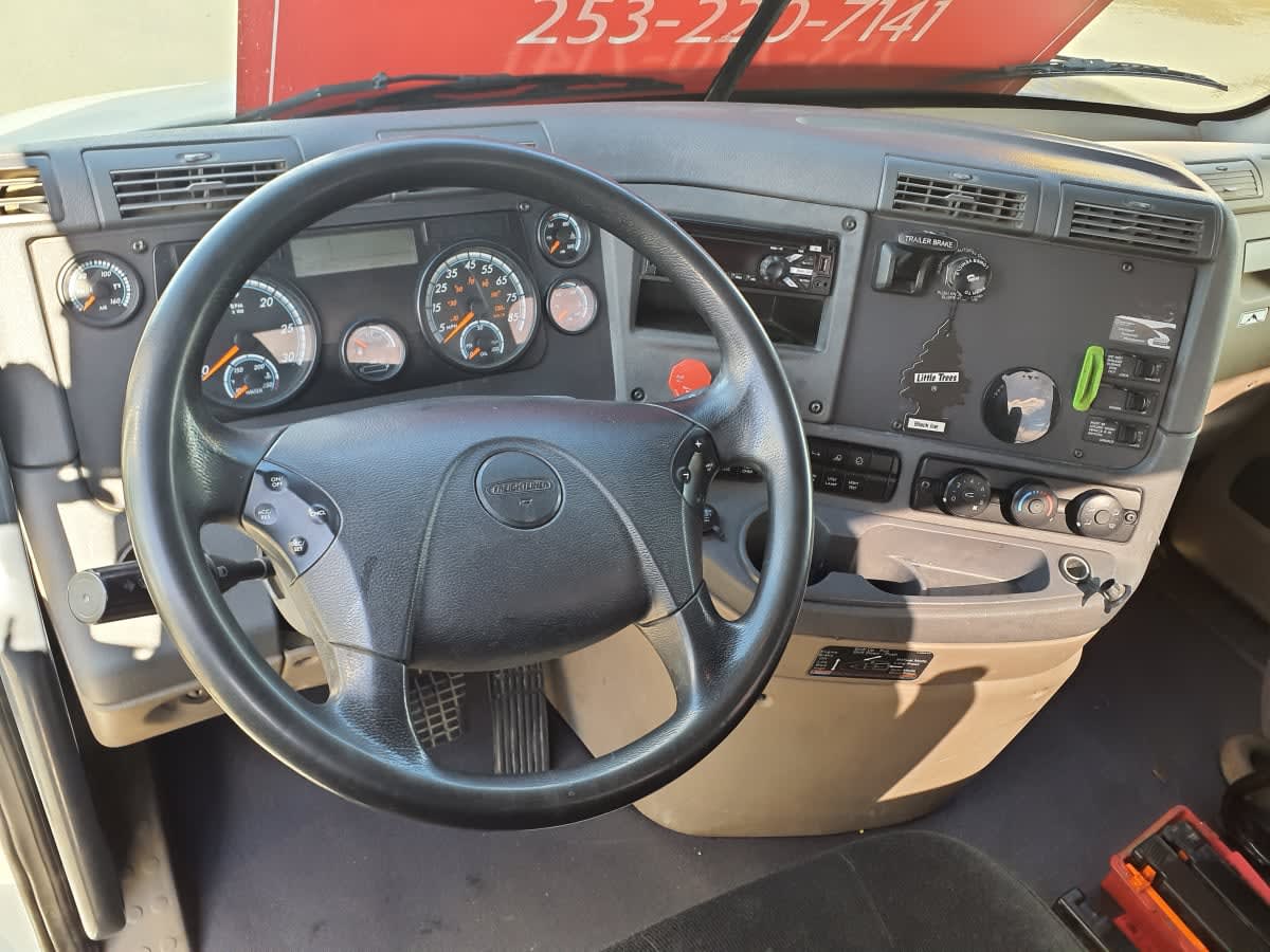 2018 Freightliner Cascadia in Tacoma, WA — photo 7