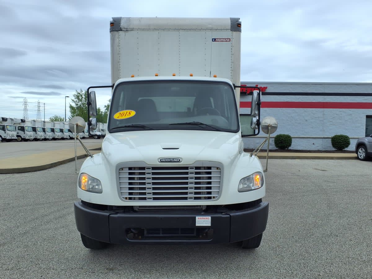 2018 Freightliner M2 106 in Cleveland, OH — photo 2