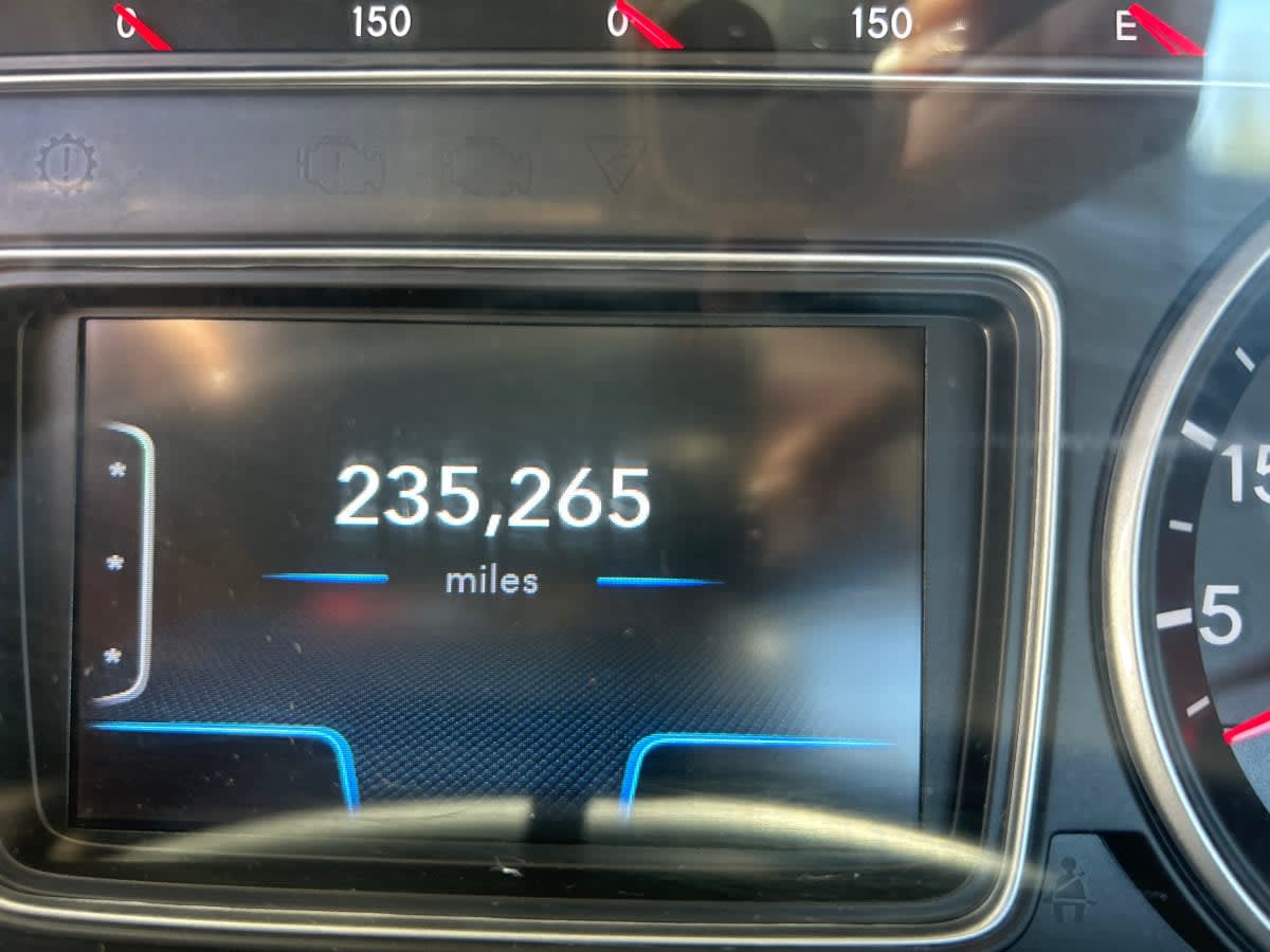 2018 International LT in Pomona, CA — photo 9