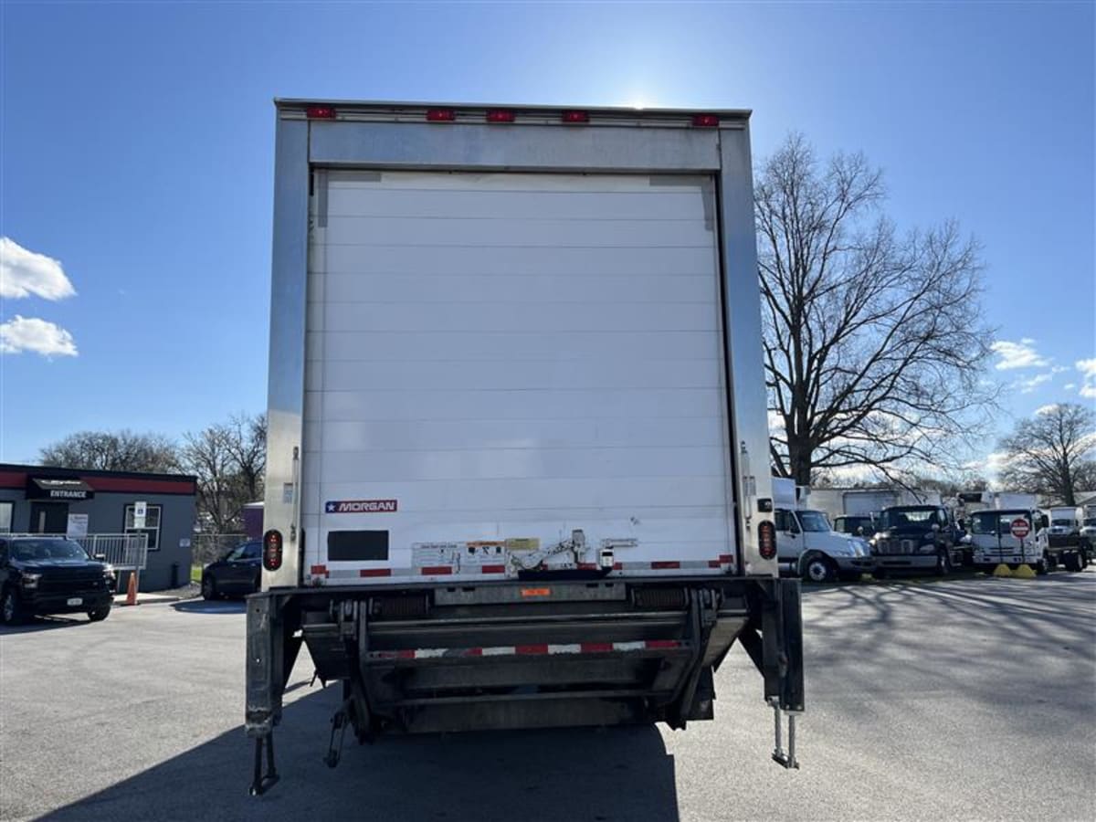 2018 International 4300 in Beltsville, MD — photo 5