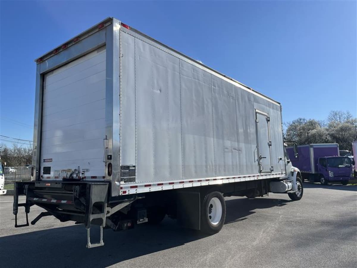 2018 International 4300 in Beltsville, MD — photo 4