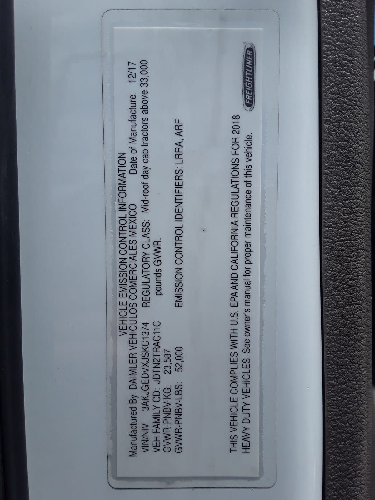 2018 Freightliner Cascadia in Montebello, CA — photo 10
