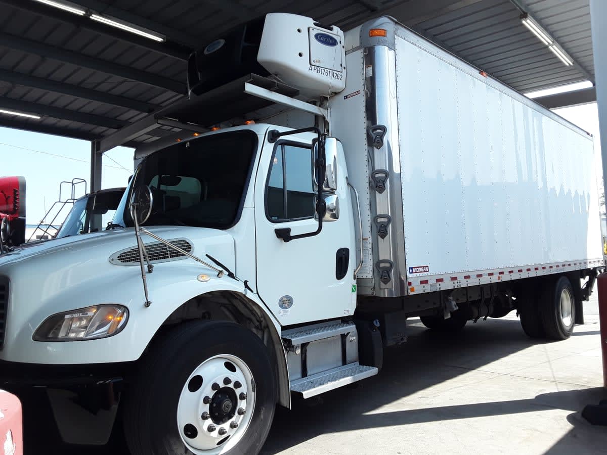 2019 Freightliner M2 106