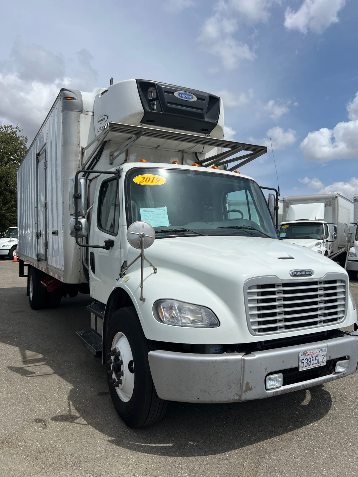 2019 Freightliner M2 106 in Fontana, CA — photo 3