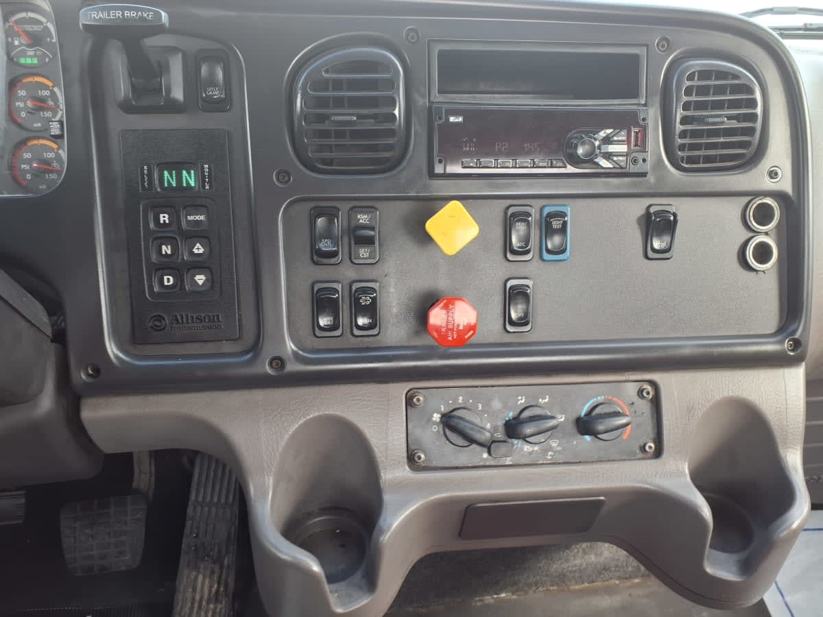 2019 Freightliner M2 112 in Taylor, MI — photo 10
