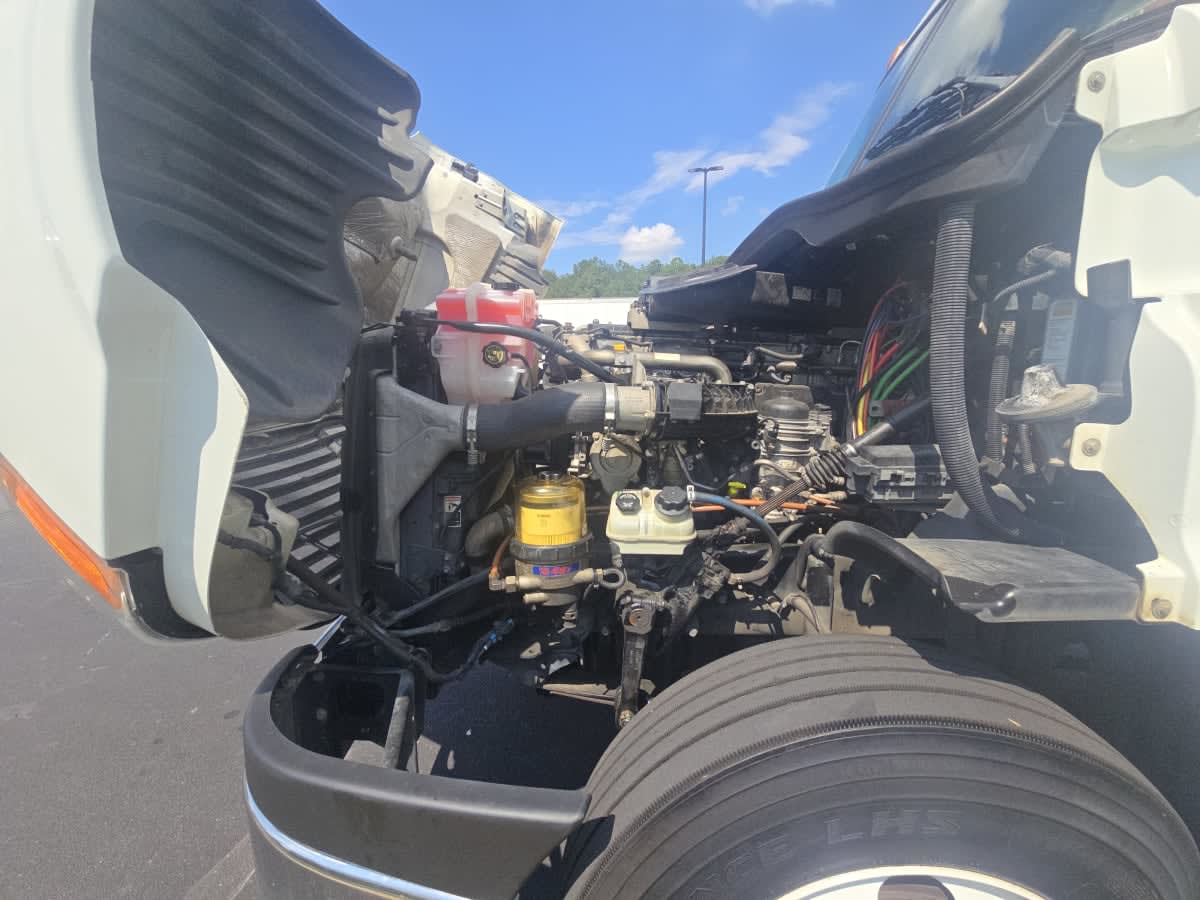 2019 Freightliner Cascadia in Atlanta, GA — photo 8