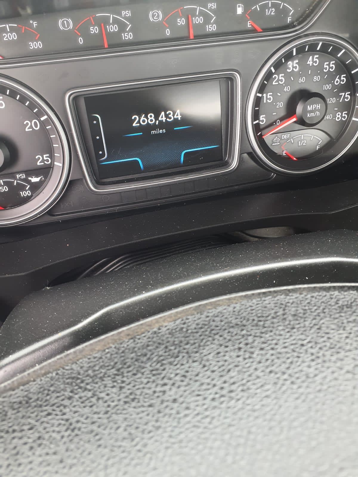 2018 International LT in Indianapolis, IN — photo 14