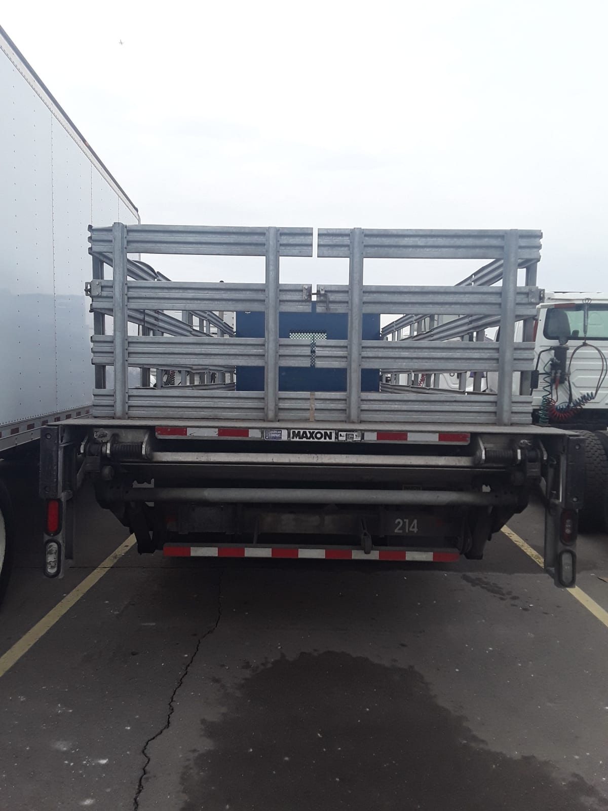 2019 Freightliner M2 106 in Taylor, MI — photo 5