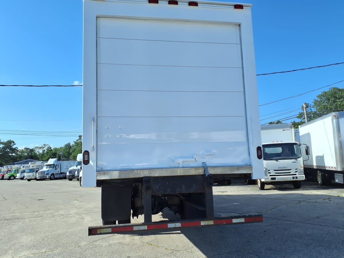 2019 Freightliner M2 106 in Warwick, RI — photo 5