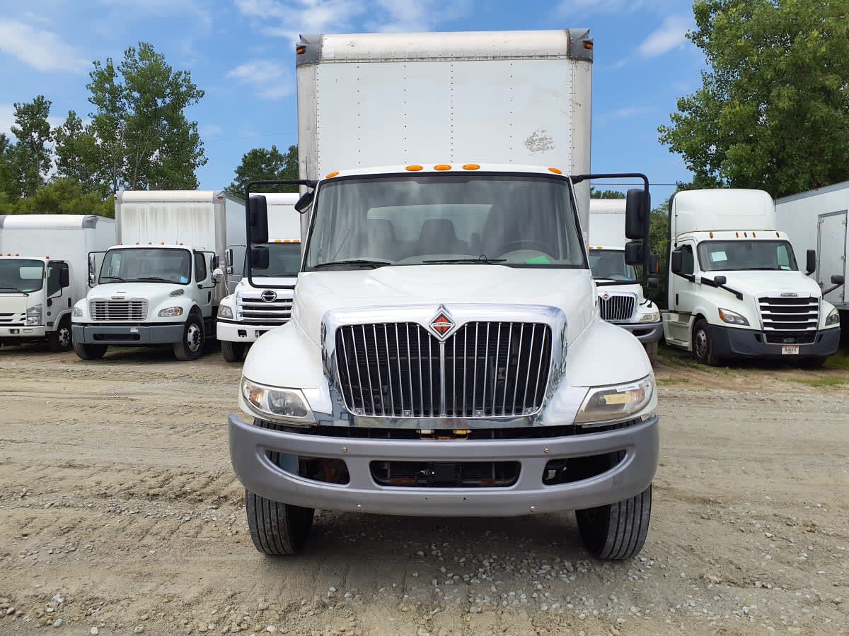 2019 International 4300 in Indianapolis, IN — photo 2