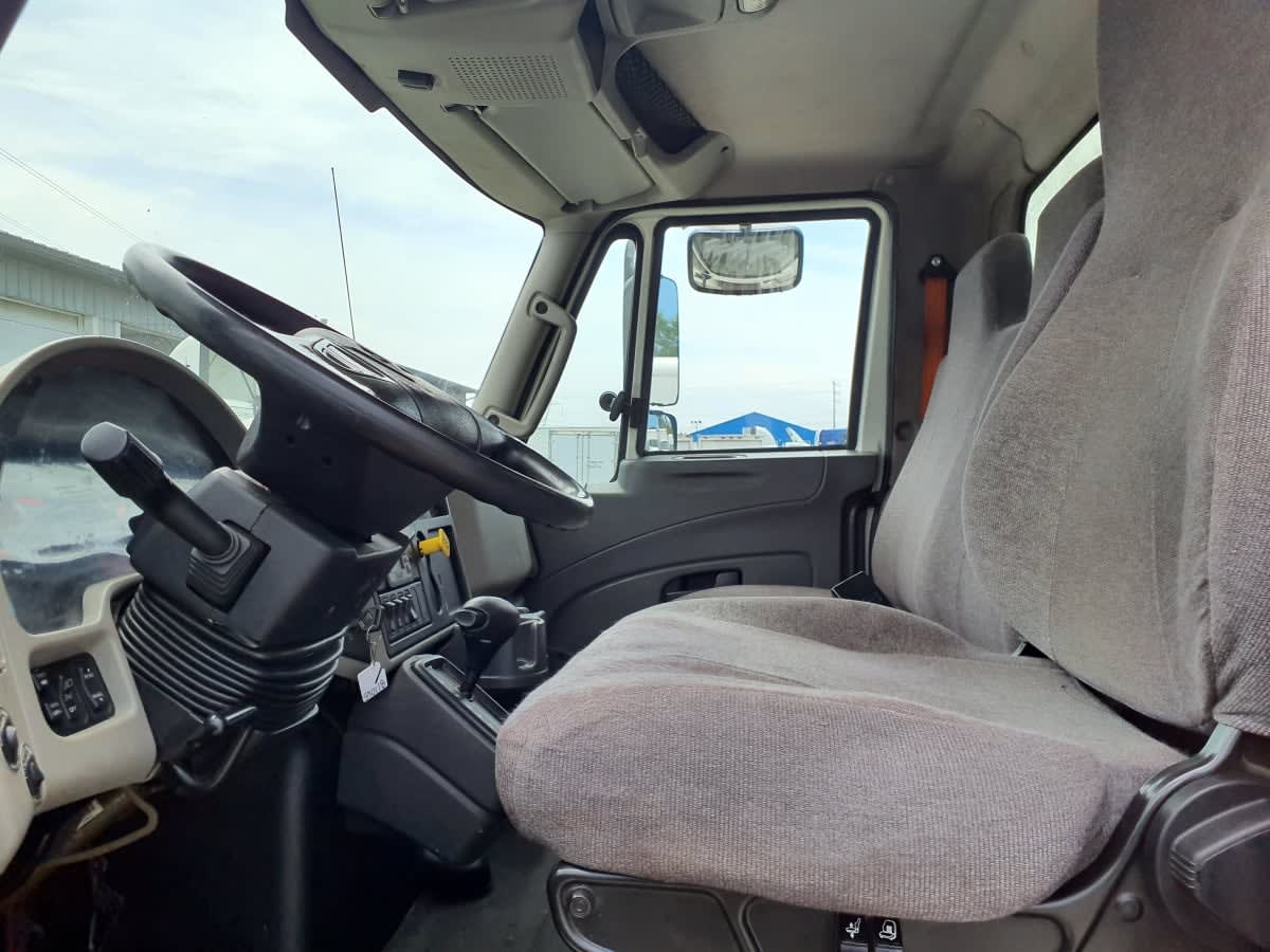 2019 International 4300 in Indianapolis, IN — photo 7
