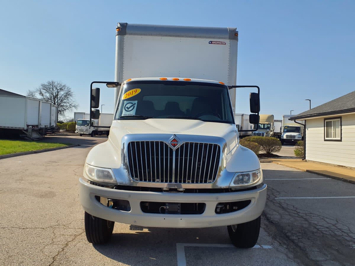 2019 International 4300 in O'fallon, MO — photo 2