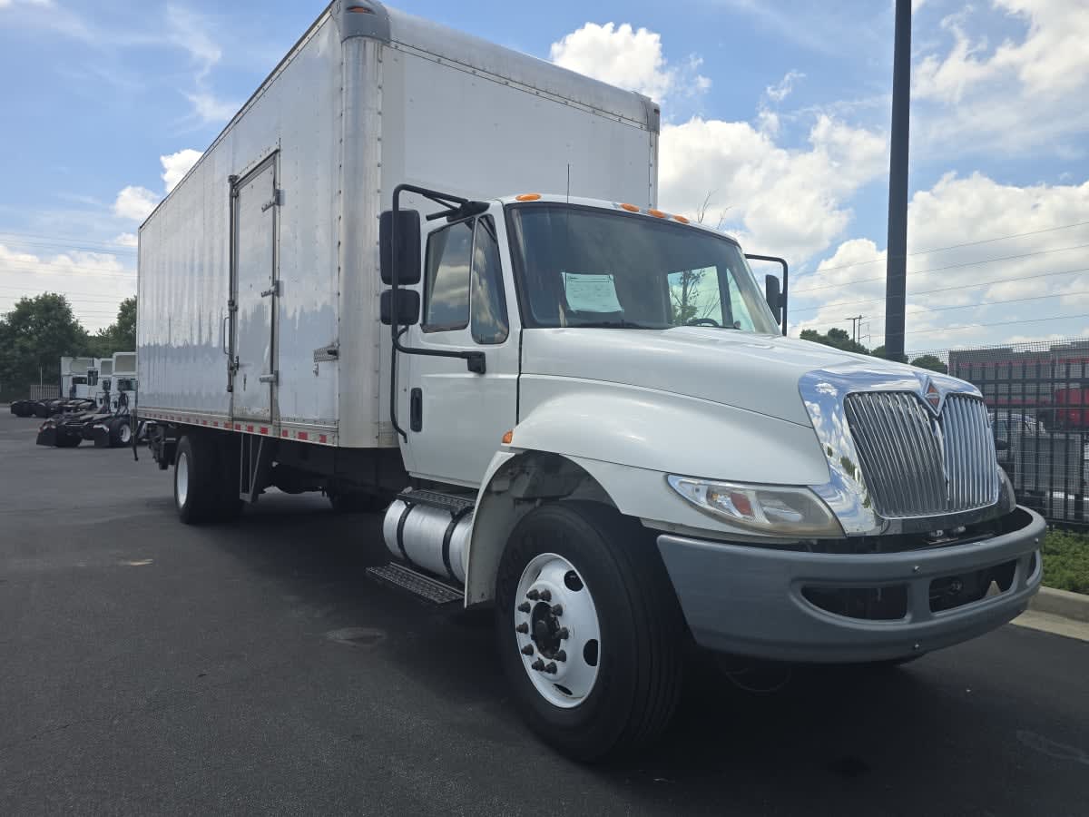 2019 International 4300 in Atlanta, GA — photo 3
