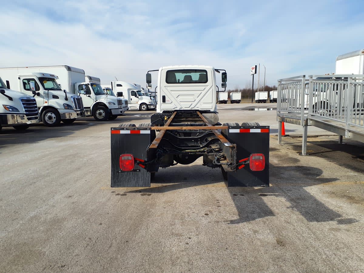 2019 International 4300 in Clarksville, IN — photo 5