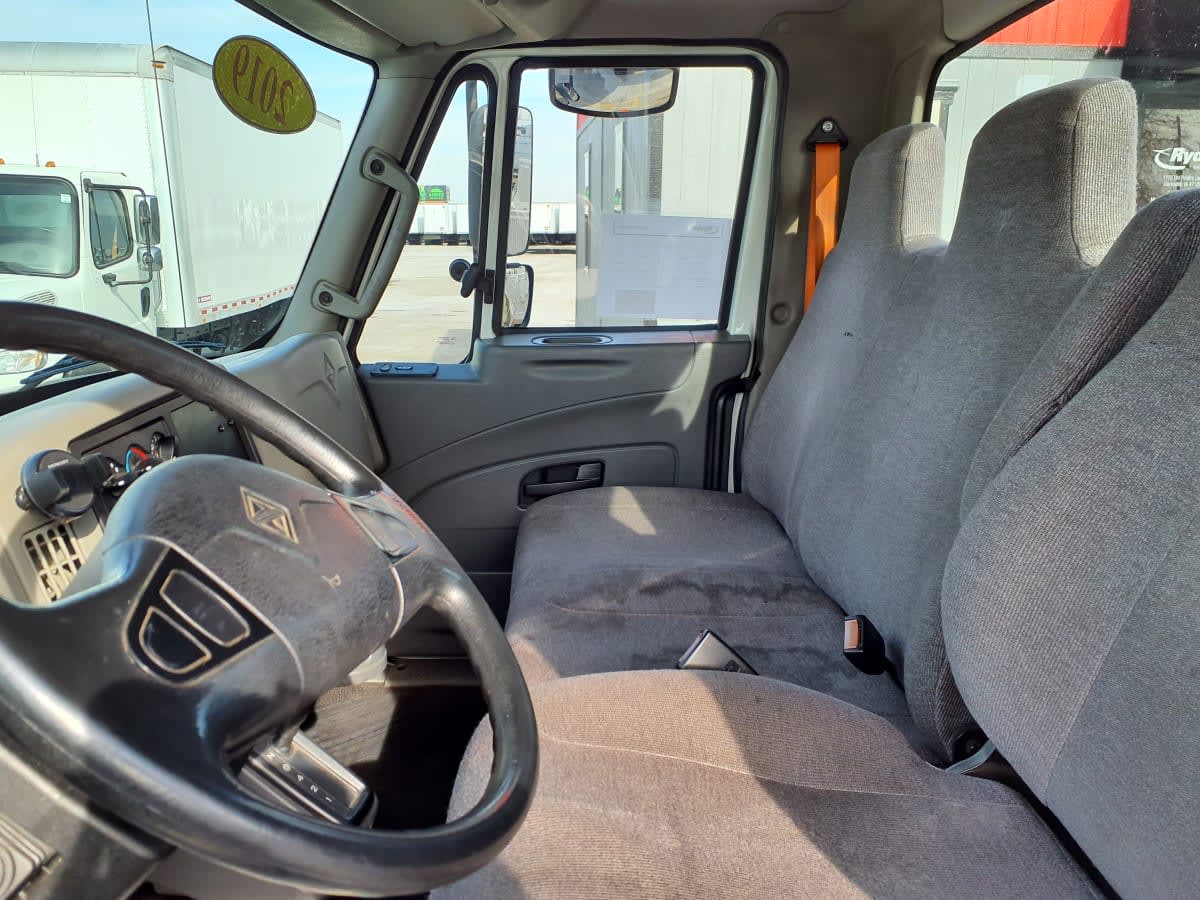 2019 International 4300 in Clarksville, IN — photo 7