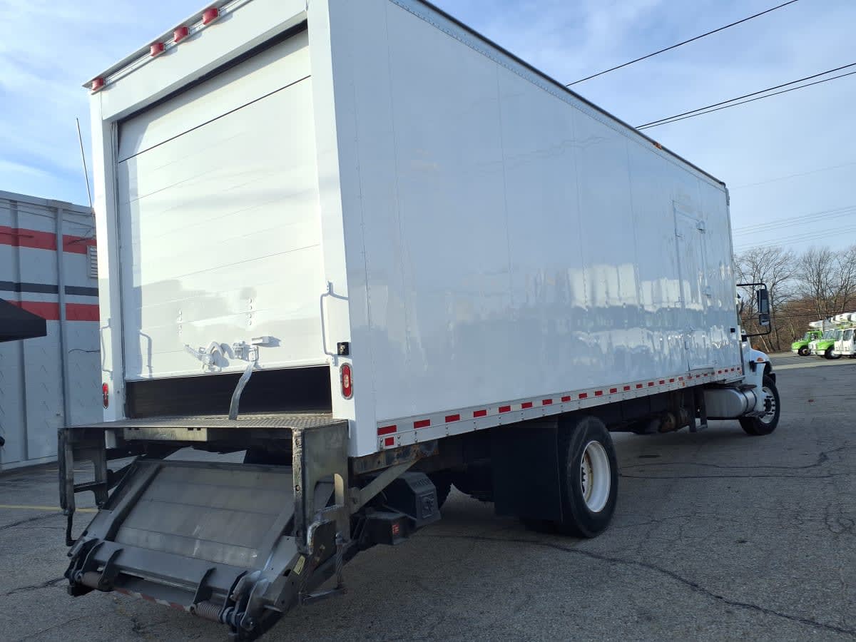2019 International 4300 in Warwick, RI — photo 4
