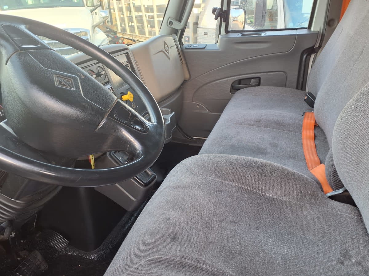2019 International 4300 in Warwick, RI — photo 8