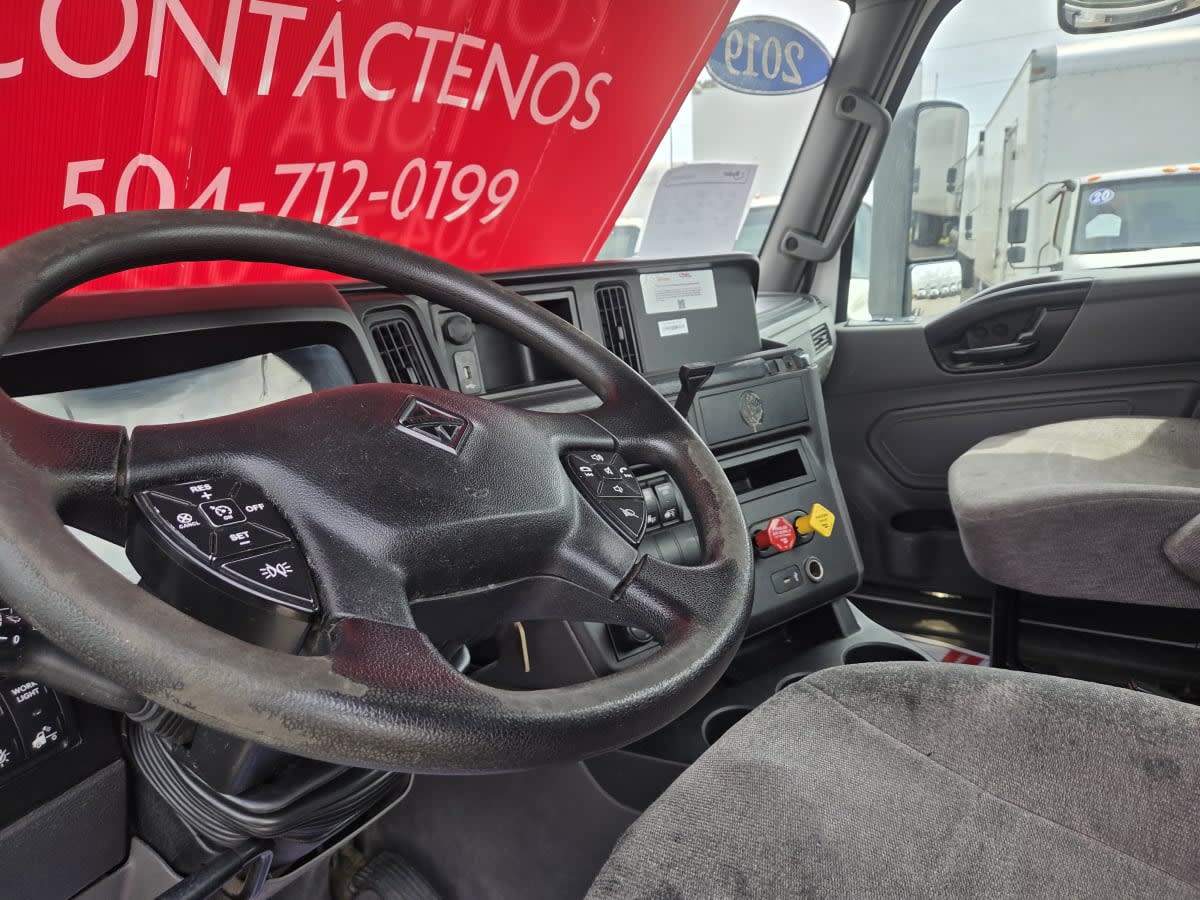 2019 International LT in St. Rose, LA — photo 7