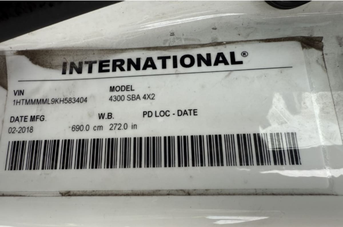 2019 International 4300 in Wayland, MI — photo 12