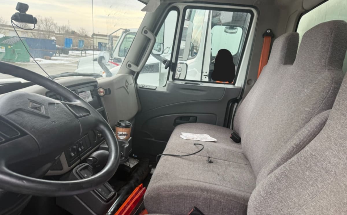 2019 International 4300 in Wayland, MI — photo 7