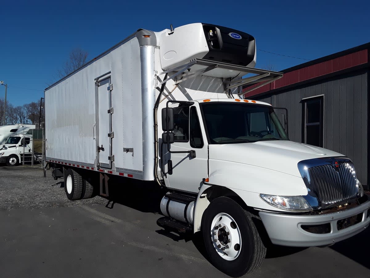 2019 International 4300 in Charlotte, NC — photo 3