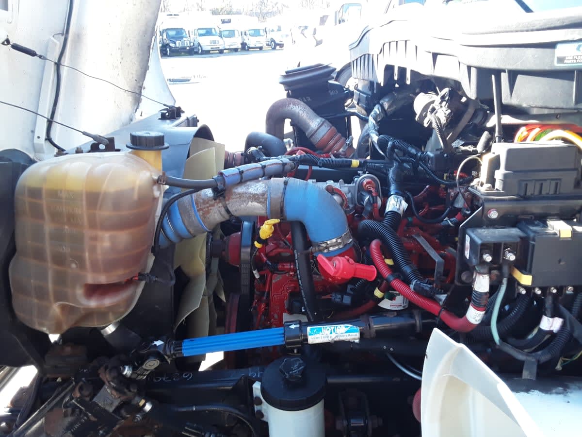 2019 International 4300 in Charlotte, NC — photo 10