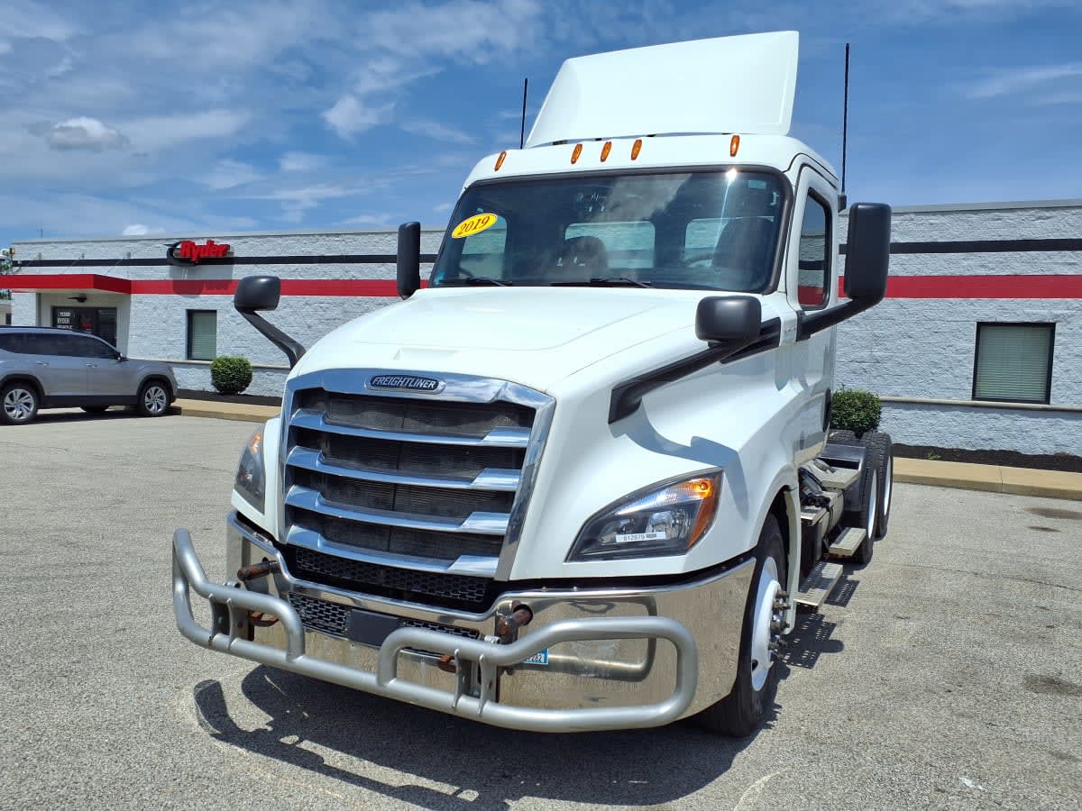 2019 Freightliner Cascadia