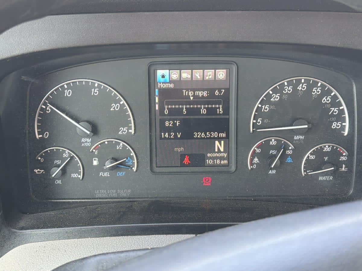 2019 Freightliner Cascadia in Oklahoma City, OK — photo 9
