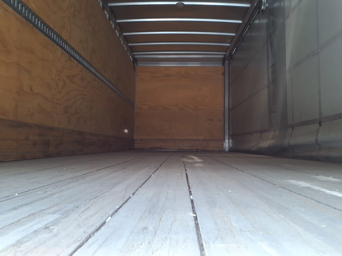 2019 International 4300 in Commerce City, CO — photo 8