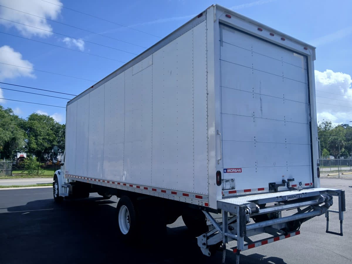 2019 Freightliner M2 106 in Jacksonville, FL — photo 6