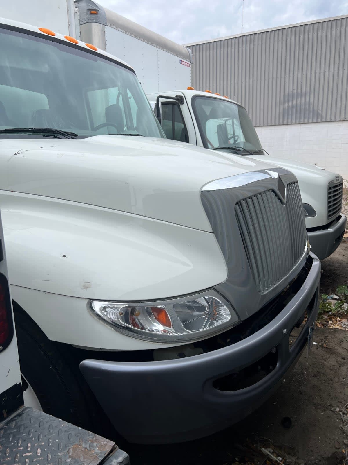 2019 International 4300 in Springfield, MA — photo 2